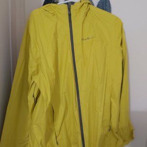 Eddie Bauer PACKABLE RAINFOIL	Green Jacket